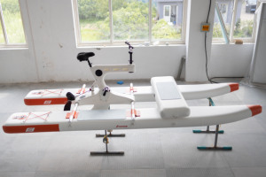 FREESUN Nuevo Diseño Bicicleta Acuática de 11' con Timón y 3 Tablas Inflables para Diversión en el Agua - Product Image 3