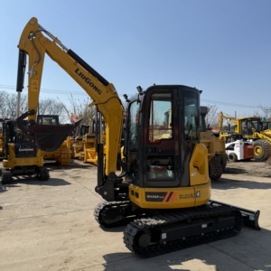 Miniexcavadora Liugong 9035 usada, máquina excavadora de segunda mano asequible de buen rendimiento LIUGONG 9035 en stock para la venta - Product Image 2