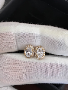 Pendientes de Diamante Cultivado en Laboratorio, Corte Oval Premium de 9x7mm, Cuatro Puntas, Color D, Certificado IGI, Oro de 10K, Joyería Fina Elegante - Product Image 4