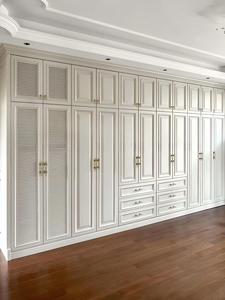 <span class=keywords><strong>Armoire</strong></span> en bois pour chambre à coucher avec un design moderne et un grand espace <span class=keywords><strong>de</strong></span> <span class=keywords><strong>rangement</strong></span> - Product Image 1