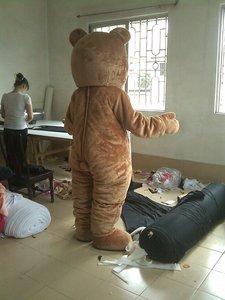 Prix usine personnalisé en peluche adulte grand ours en peluche mascotte Costume unisexe dessin animé Halloween fêtes de pâques carnavals couleur jaune - Product Image 4