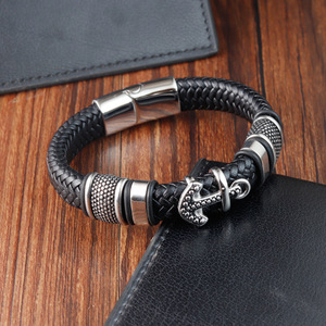 Pulsera de Cuero Trenzado Negro Genuino Hecha a Mano con Ancla Antigua de Acero Inoxidable y Cierre Magnético, Estilo Náutico para Hombre - Product Image 5