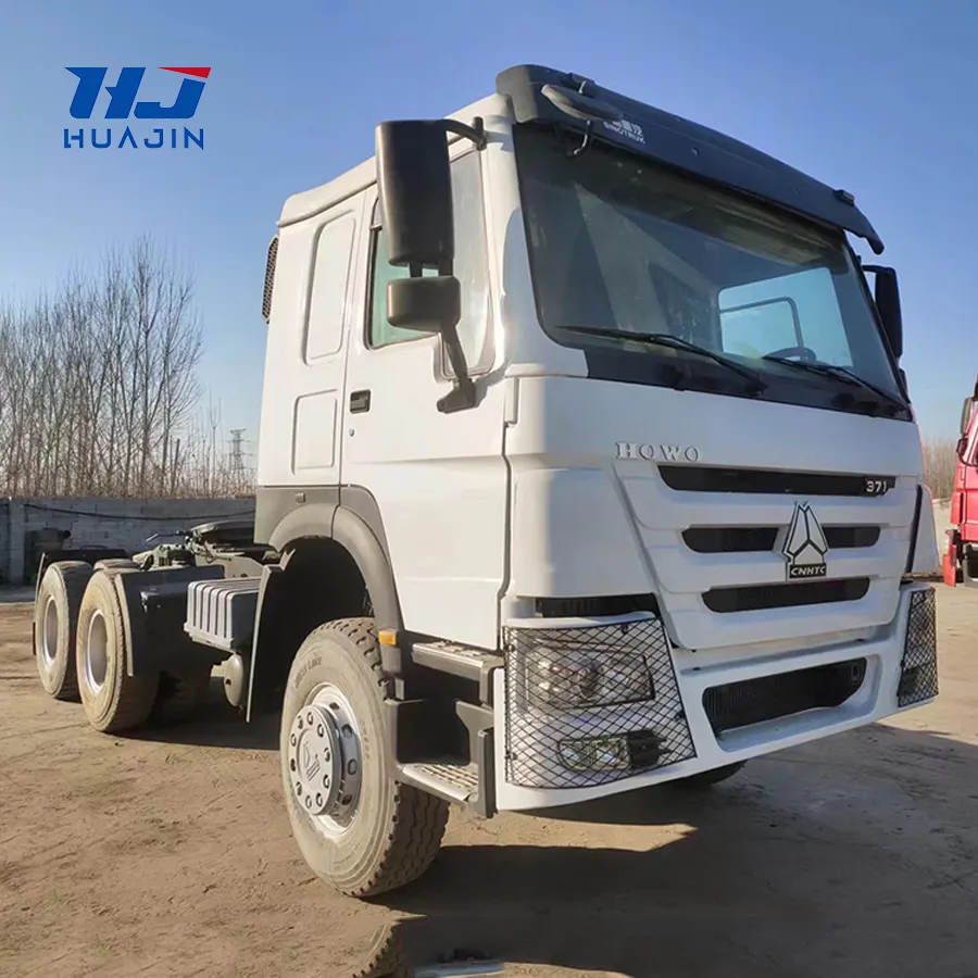 Sinotruk Howo 6x4 10 caminhão de cabeça de reboque de trator de serviço pesado