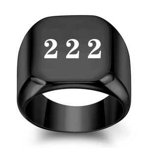 Anillo Cuadrado para Hombre de 18 mm con Número 111 Grabado con Láser, Estilo Vintage, Joyería de Regalo - Product Image 3