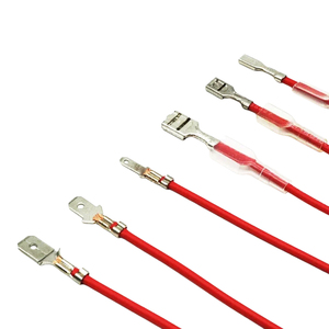 Terminal de Fio Elétrico Tipo Bandeira Isolado de Latão 2.8 6.3 Fêmea 250 90 Graus com Formato de Bandeira para Crimpagem - Product Image 2