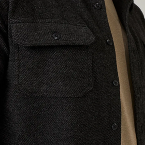 ผู้จัดจำหน่ายของแบรนด์ต่างประเทศ-OEM ขายส่งฤดูใบไม้ผลิผู้ชายแจ็คเก็ตยีนส์ที่กำหนดเอง - Product Image 4