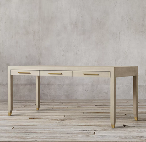 Bureau <span class=keywords><strong>d</strong></span>'étude Rhoohill personnalisé en bois massif Shagreen, table de travail Jaipur avec tiroirs pour chambres, bureaux à domicile et chambres <span class=keywords><strong>d</strong></span>'hôtel - Product Image 1