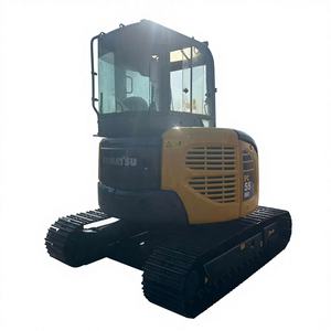 Excavatrice Komatsu PC55 PC55MR 5,5 tonnes d'occasion 100% d'origine du Japon avec pouce hydraulique et patins en caoutchouc, inégalée dans les espaces restreints - Product Image 4