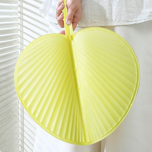 Palm Leaf Fan Plastic Thickened Drop Proof Summer Cooling Household Use Durable Large Size - Product Image 3