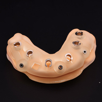 Guide chirurgical d'implant dentaire Ecolab, gabarit personnalisé en résine médicale CAD/CAM, manchons métalliques certifiés ISO 9001 pour usage oral