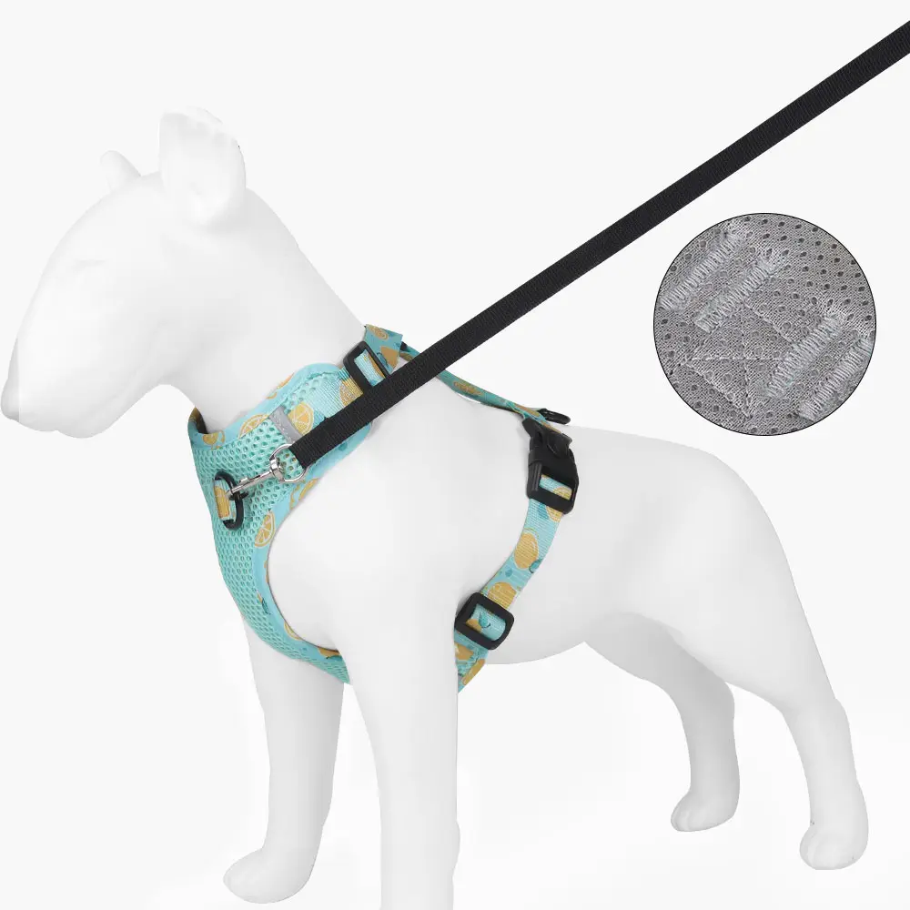 Flush dog harness dog chest harness explosion-proof Breathable flush dog leash new pet chest harness vest reflective