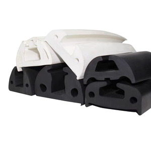 <span class=keywords><strong>D</strong></span>-Hình <span class=keywords><strong>d</strong></span>ạng ép đùn thuyền cao su Fender với vật liệu EPDM ứng <span class=keywords><strong>d</strong></span>ụng công nghiệp thuyền Dock bumpers với lỗ đùn - Product Image 5