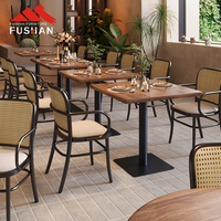 Chaise de salle à manger moderne personnalisée pour restaurant commercial, café, meubles, chaise en bois avec accoudoirs en rotin PE