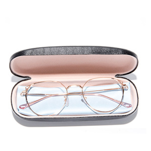 <span class=keywords><strong>Etui</strong></span> à <span class=keywords><strong>lunettes</strong></span> personnalisé <span class=keywords><strong>Etui</strong></span> à <span class=keywords><strong>lunettes</strong></span> à monture optique de qualité avec logo <span class=keywords><strong>Etui</strong></span> à <span class=keywords><strong>lunettes</strong></span> en métal <span class=keywords><strong>fantaisie</strong></span> - Product Image 2