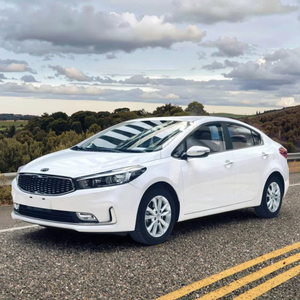 JX <span class=keywords><strong>Auto</strong></span> Vendita all'Ingrosso di <span class=keywords><strong>Auto</strong></span> Usate KIA K3 1.6L con Trasmissione Automatica, Veicoli a Benzina di Seconda Mano a Basso Prezzo, Berlina 4 Porte 5 Posti - Product Image 2