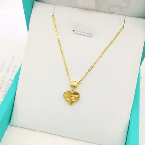 Fashion Design Engrave Words Heart Necklace Gold Pure 18K Pendant Necklaces Link Chain Yellow Gold Custom Logo Trendy