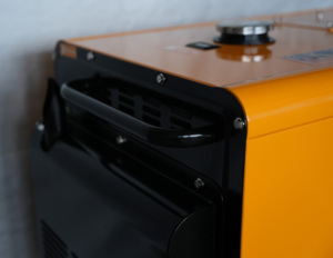 EEDA 파워 가정용 초저소음 <span class=keywords><strong>5kva</strong></span> 8kva 9kva 10kva 디젤 발전기 세트 가격 8kw 가정용 디젤 발전기 - Product Image 5