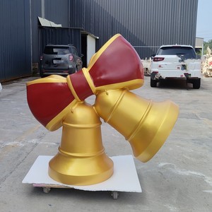 Campanas de Navidad Cinta de color rojo Adornos dorados Decoración de Festival Fibra de vidrio Decoraciones navideñas al aire libre Exhibición - Product Image 2