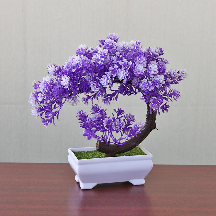 พระจันทร์เสี้ยวดอกบัวสีม่วง