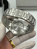 Montre mécanique automatique pour homme, style ingénieur classique et luxueux, acier inoxydable, cristal saphir, affichage du calendrier, réserve de marche