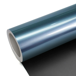 Vinilo de Alta Calidad para Envolver Autos, Vinilo Negro Brillante para Decoración de Carrocería Completa, Grado Profesional - Product Image 1