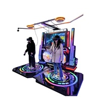 VR Double Dance Machine-Grande plate-forme de marche sans espace avec jeu de tir Bataille Divertissement Ensemble de jeu vr