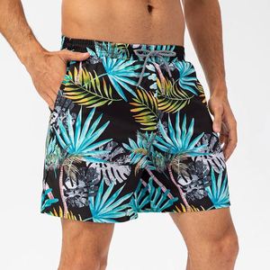 Shorts de musculation pour hommes, logo personnalisé, séchage rapide, pour la compétition de physique et la pose sur scène - Product Image 3
