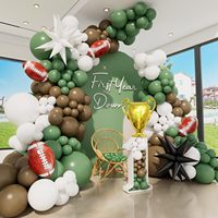 Kit d'arche de ballons de football tendance, vert foncé, marron, blanc, noir, avec étoiles en aluminium et ballons en latex, pour la décoration de fêtes sportives masculines, d'anniversaires et de baby shower