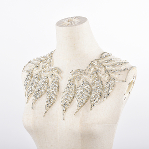 Nueva llegada de lujo hecho a mano con cuentas vestido de noche apliques cuello decorativo con cuentas a mano en forma de hoja parches para coser - Product Image 2