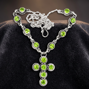 Peridot Gemstone Faceted Cut 925 Sterling Silver Bezel Setting Charm Necklace Engagement Wedding Green Fine Jewelry Handmade - Product Image 3