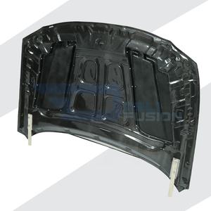 Capot en carbone pour Hyundai Elantra N/Avante N (CN7) type JW, double face en fibre de carbone, avec aérations - Product Image 5