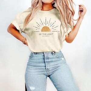 FOXA T-shirt pour femme Be The Light Matthew 5:14 T-shirt graphique 100% coton coupe régulière en jersey respirant - Product Image 2