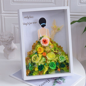Boîte à fleurs préservées en gros, cadre 3D silhouette de robe avec rose éternelle, cadeau pour la Saint-Valentin, la fête des mères, un mariage - Product Image 3