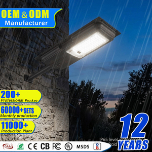 Lampioni Solari Retrattili per Illuminazione Pubblica Urbana e Rurale, Luci da Giardino Integrate per Uso Domestico - Product Image 1