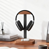 Support pour casque en bois de noyer, base antidérapante, capacité de charge stable, adapté à la plupart des modèles de casques, support en bois