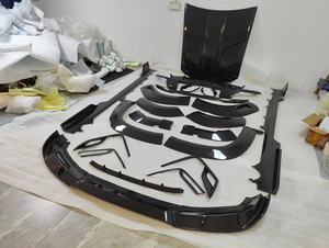 Pour <span class=keywords><strong>BMW</strong></span> XM Kit de carrosserie large en Fiber de carbone XM mises à niveau en Fiber de carbone de style RNG diffuseur de lèvre avant passage de roue becquet capot corps large - Product Image 6