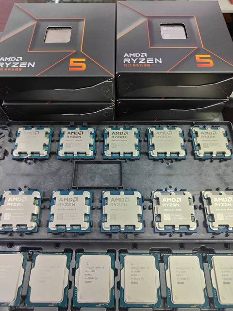 For for R3 Series Desktop CPU R3 Quad Core 4 Thread 3.6GHz Integrated Vega Graphics Gaming Office PC Build