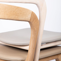 Orangfurn Chaise de salle à manger moderne en bois massif pliée en caoutchouc chêne acacia pin procédés de traitement mature