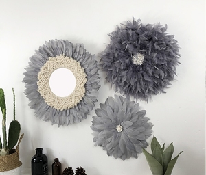 Décoration murale moderne nordique <span class=keywords><strong>en</strong></span> plumes de style bohème africain, chapeau Juju, pour la vente <span class=keywords><strong>en</strong></span> gros, idéale pour la décoration de Noël et du salon. - Product Image 1