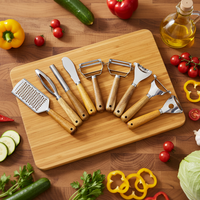 Ensemble d'ustensiles de cuisine manuels en acier inoxydable avec manche en bois, comprenant un râpeur à gingembre, un zester à ail et un éplucheur - Lavable au lave-vaisselle