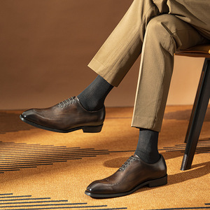 Chaussures Oxford habillées pour hommes 2026 en cuir véritable à bout carré, texture brossée à la main, pour affaires et occasions formelles - Product Image 2
