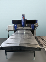 Machine de fraisage CNC à portique légère de haute précision pour plastique, personnalisable, avec broche BT40, pour la production en série