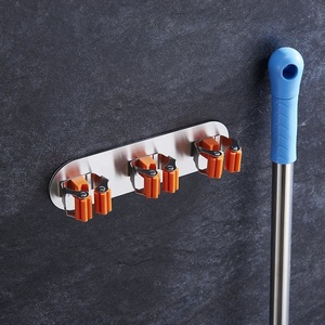 Supporto per mocio in acciaio inossidabile Organizer appendiabiti autoadesivo per scopa - Product Image 5