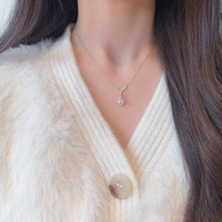 Collana con Pendente in Oro Rosa e Bianco 18K con Diamante HPHT Coltivato in Laboratorio, Lussuosa ed Elegante a Goccia, Regolabile, Collana alla Moda