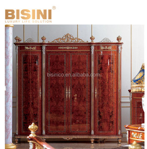 Meubles <span class=keywords><strong>de</strong></span> Château <span class=keywords><strong>de</strong></span> Luxe <span class=keywords><strong>Lit</strong></span> King Size en Bois Sculpté avec Table <span class=keywords><strong>de</strong></span> Chevet, Design Vintage Italien Ensemble <span class=keywords><strong>de</strong></span> Meubles <span class=keywords><strong>de</strong></span> Chambre à Coucher Dorés à l'Or 24K - Product Image 3
