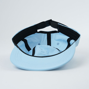 Cappello da nonno personalizzato di alta qualità, non strutturato, a 5 pannelli, con visiera piatta, in nylon ad asciugatura rapida, con cordino. - Product Image 5