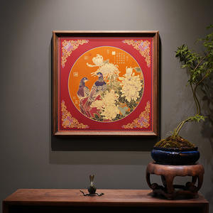 Cornice in Ottone con Motivo Crisantemo e Colomba, Design Retrò Elegante, con Giunzioni a Mortasa e Tenone, Direttamente dalla Fabbrica per Soggiorno e Ingresso - Product Image 3