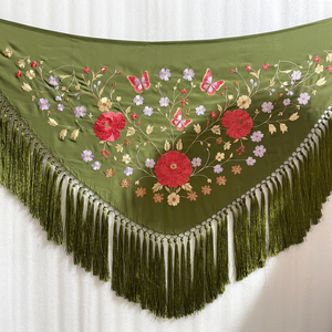 Chal Triangular Bordado con Mariposas y Flores en Verde Oliva para Mujer, con Flecos Largos, para Bodas, Fiestas, Eventos Nocturnos, Bufanda para el Hombro - Product Image 1