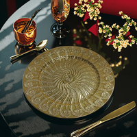 Élégant et moderne, tapis de charge rond en plastique PP durable de 33 cm avec motif botanique personnalisé, style luxueux pour mariages et cérémonies