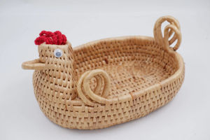 Handmade Chicken Shaped <b>Egg</b> <b>Basket</b> with Lid Water Hyacinth Woven <b>Egg</b> Holder Vintage Farmhouse Kitchen Decor Storage - Product Image 2